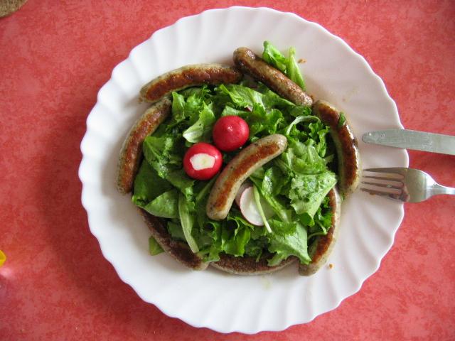 Insalatina with Nuremberg sausages